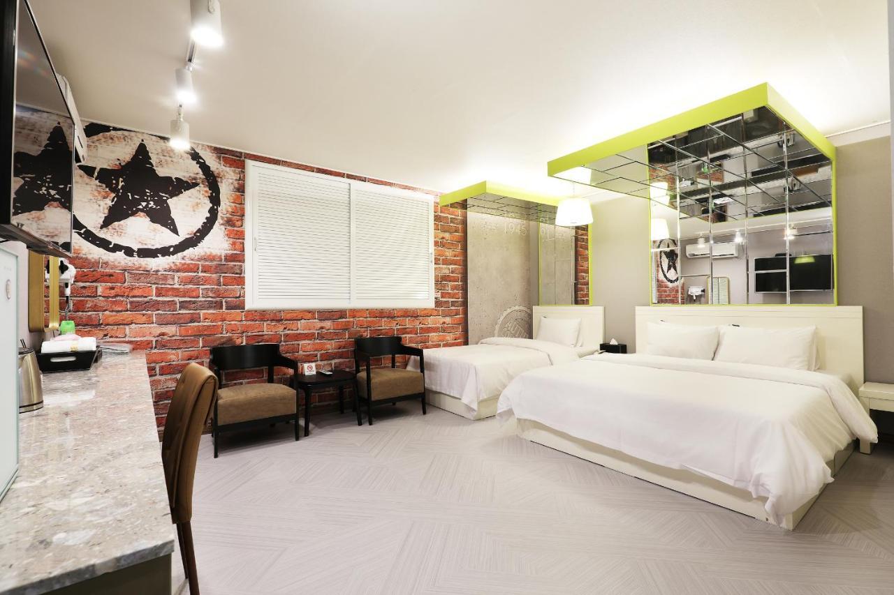 Bellino Hotel Буан Екстериор снимка